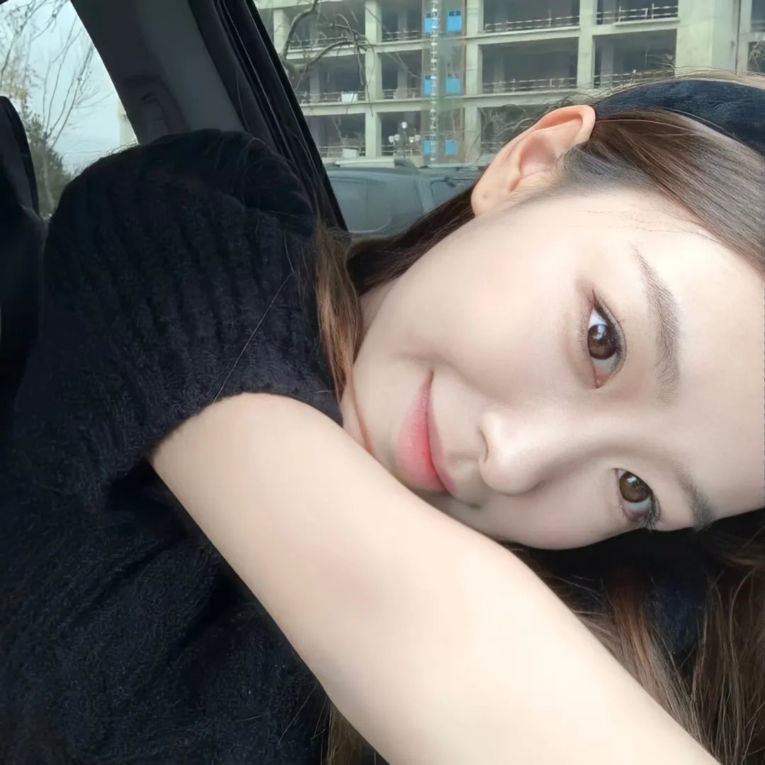 万尼亚舅舅封面
