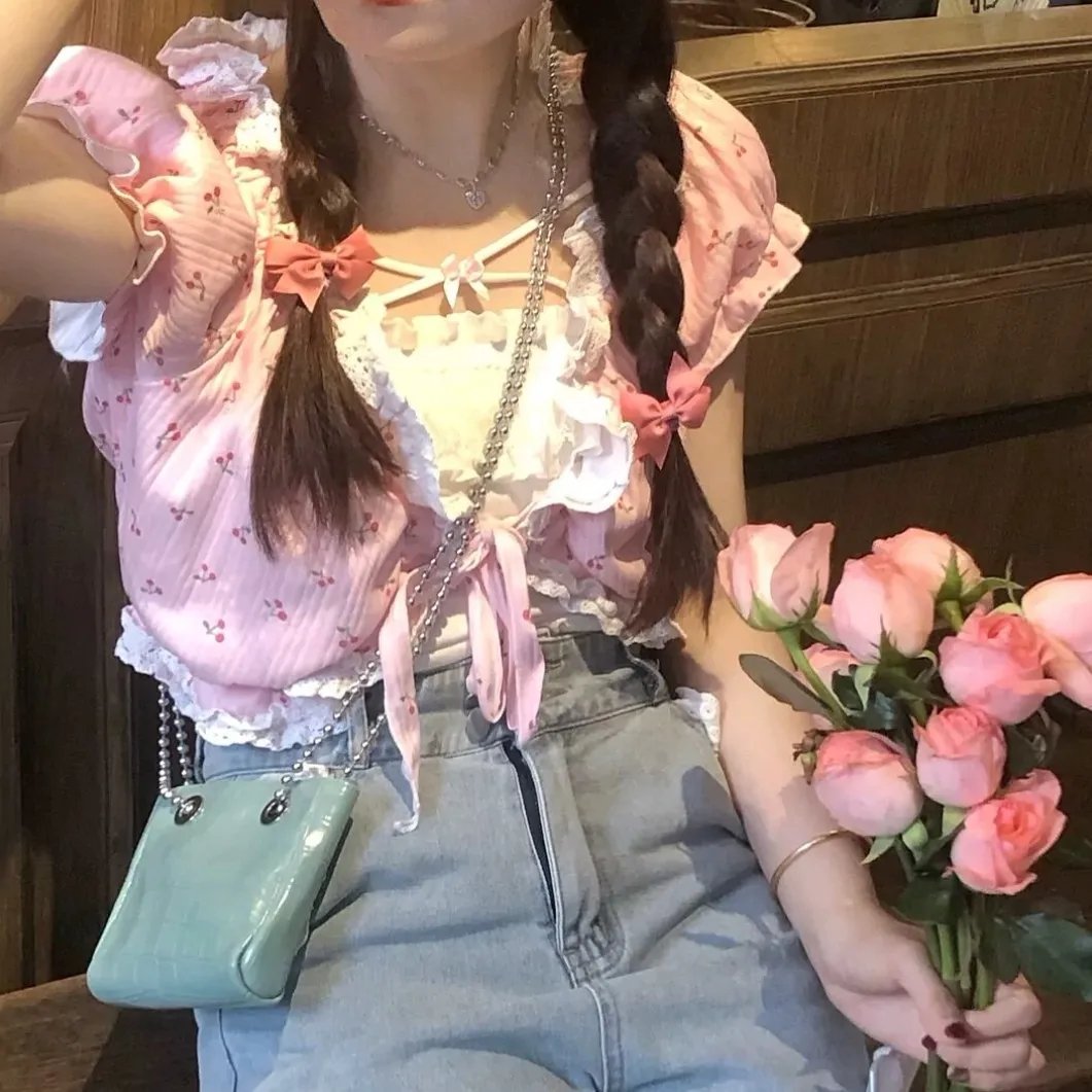 重圆镜封面